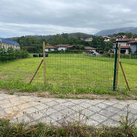 Apartamentosarturo Casarural Pancarale-يانس المظهر الخارجي الصورة