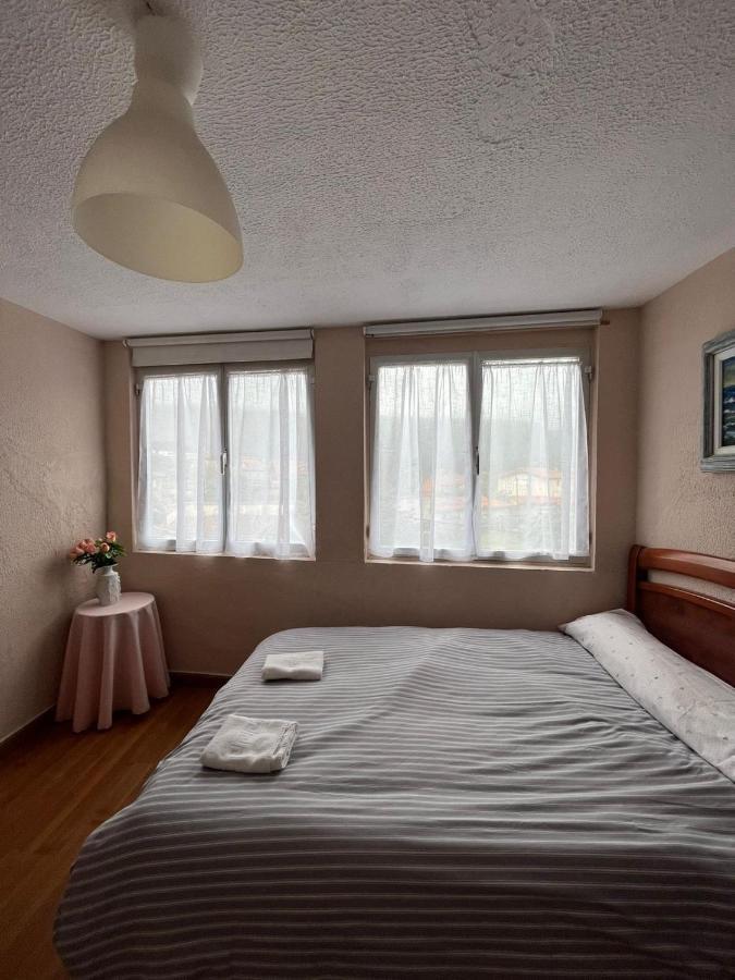 Apartamentosarturo Casarural Pancarale-يانس المظهر الخارجي الصورة