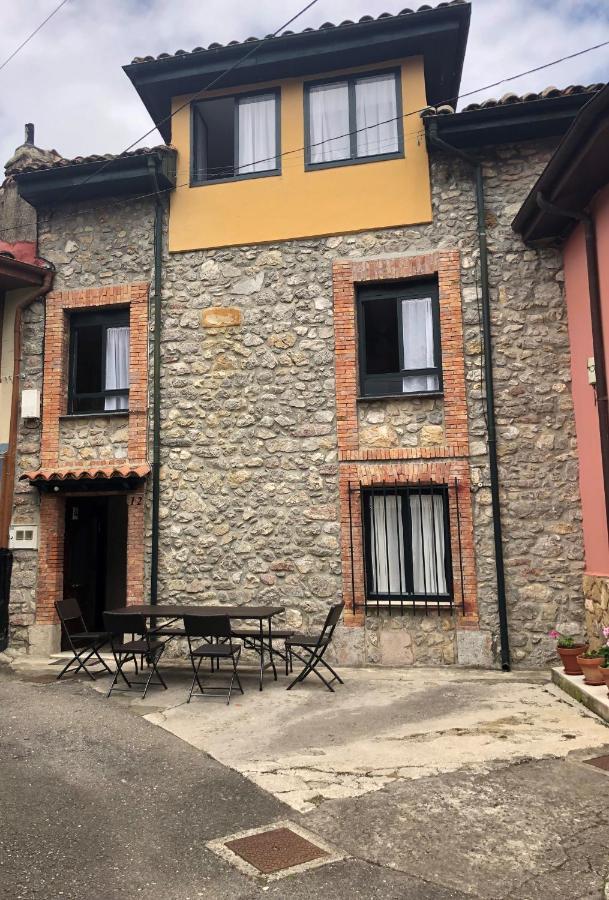 Apartamentosarturo Casarural Pancarale-يانس المظهر الخارجي الصورة