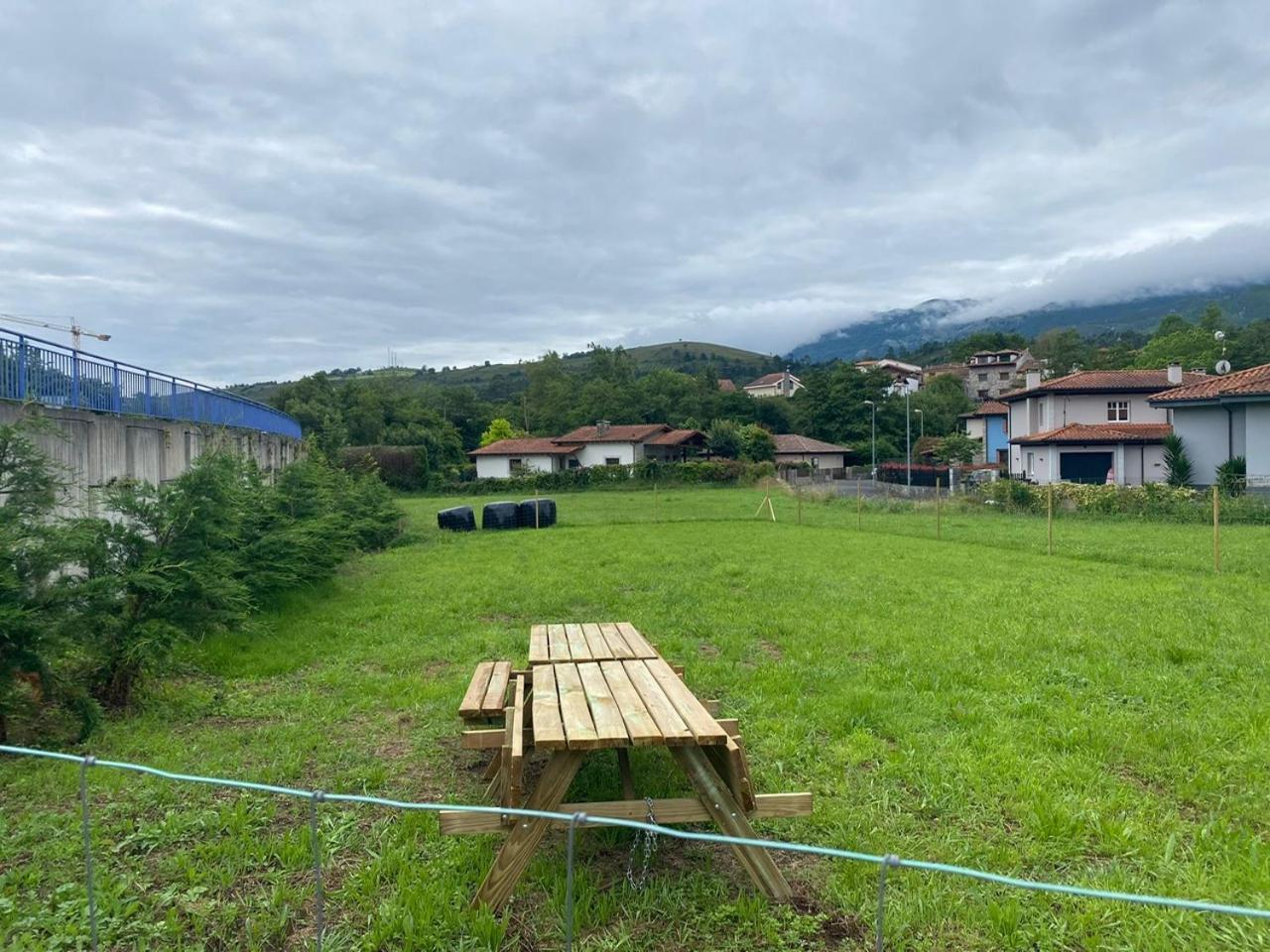 Apartamentosarturo Casarural Pancarale-يانس المظهر الخارجي الصورة